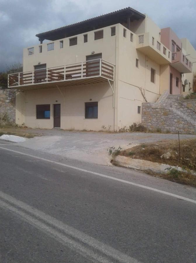 Sfakia Thea Apartments Екстер'єр фото